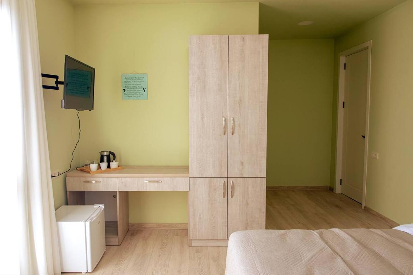 Hotel Tbilisi Mare Extérieur photo