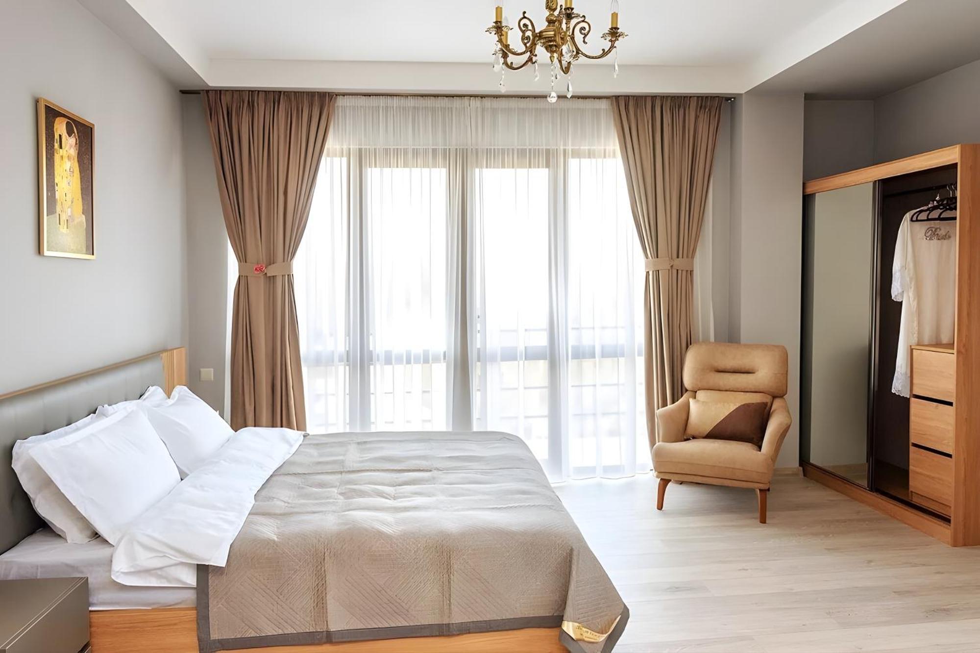Hotel Tbilisi Mare Extérieur photo